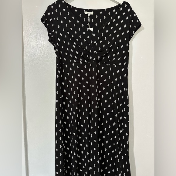 BNWT tshirt dress - Picture 1 of 3